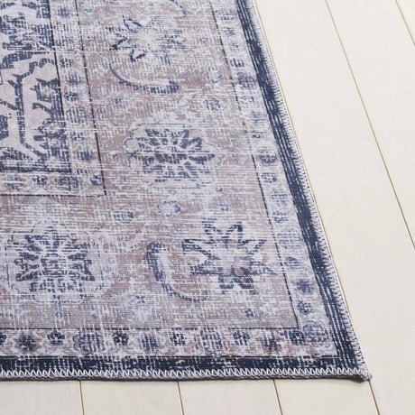 Safavieh Arizona 4'-0" x 6'-0" Rug in Sage / Grey