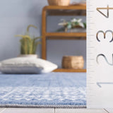 Safavieh Arizona 4'-0" x 6'-0" Rug in Blue / Ivory