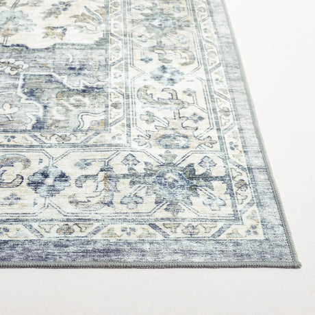 Safavieh Arizona 4'-0" x 6'-0" Rug in Light Grey / Beige