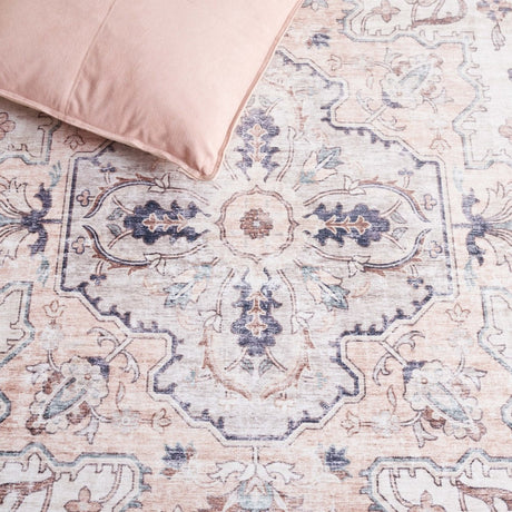 Safavieh Arizona Arz520U Peach/Beige Rug.