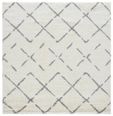 Safavieh Arizona Shag 6'-7" x 6'-7" Rug in Ivory / Grey
