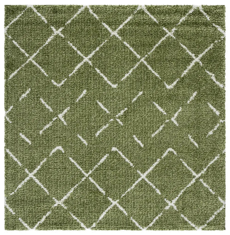 Safavieh Arizona Shag 6'-7" x 6'-7" Rug in Green / Ivory
