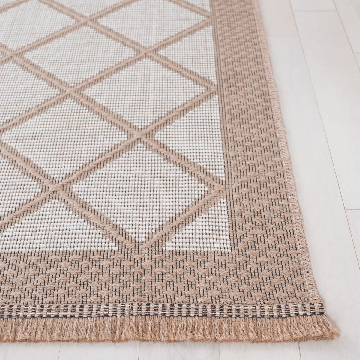 Safavieh Aspect Ape454A Ivory/Natural Rug.