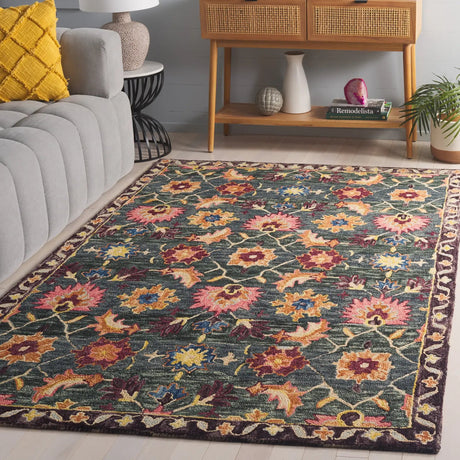 Safavieh Aspen 4'-0" x 6'-0" Rug in Teal / Pink