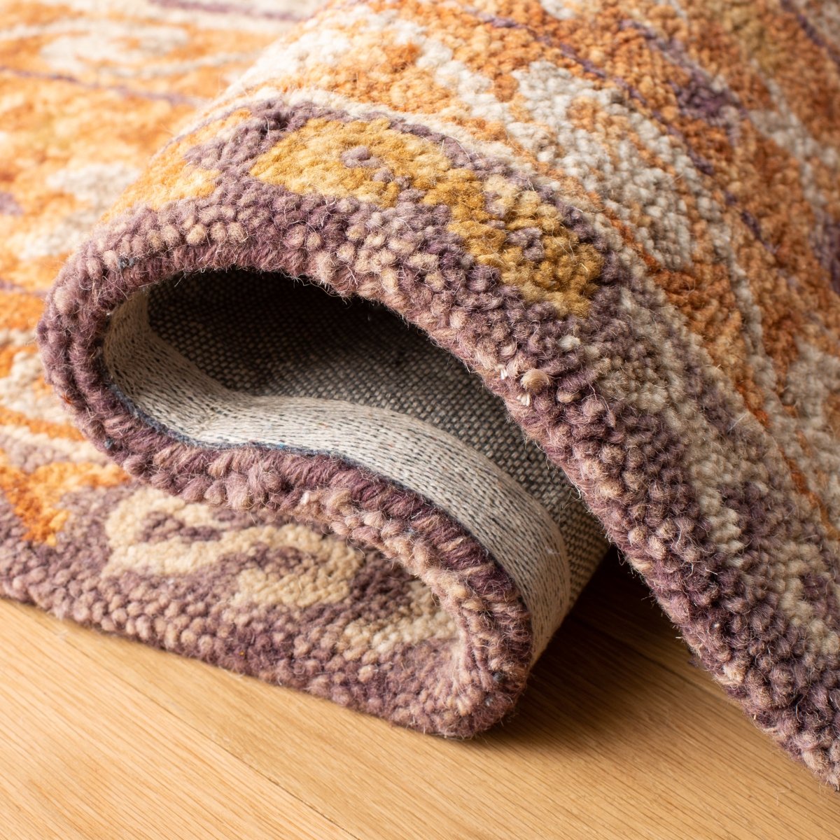Safavieh Aspen Apn127T Brown/Purple Rugs.