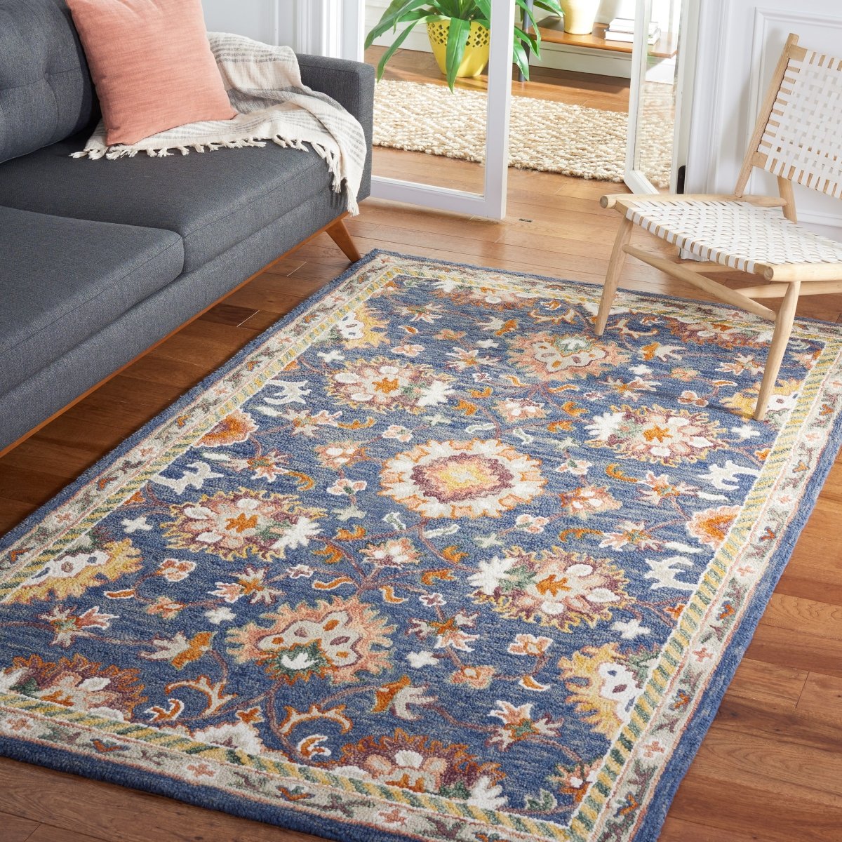 Safavieh Aspen Apn146M Blue/Rust Rug.