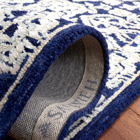 Safavieh Aspen Apn296N Navy/Ivory Rugs.