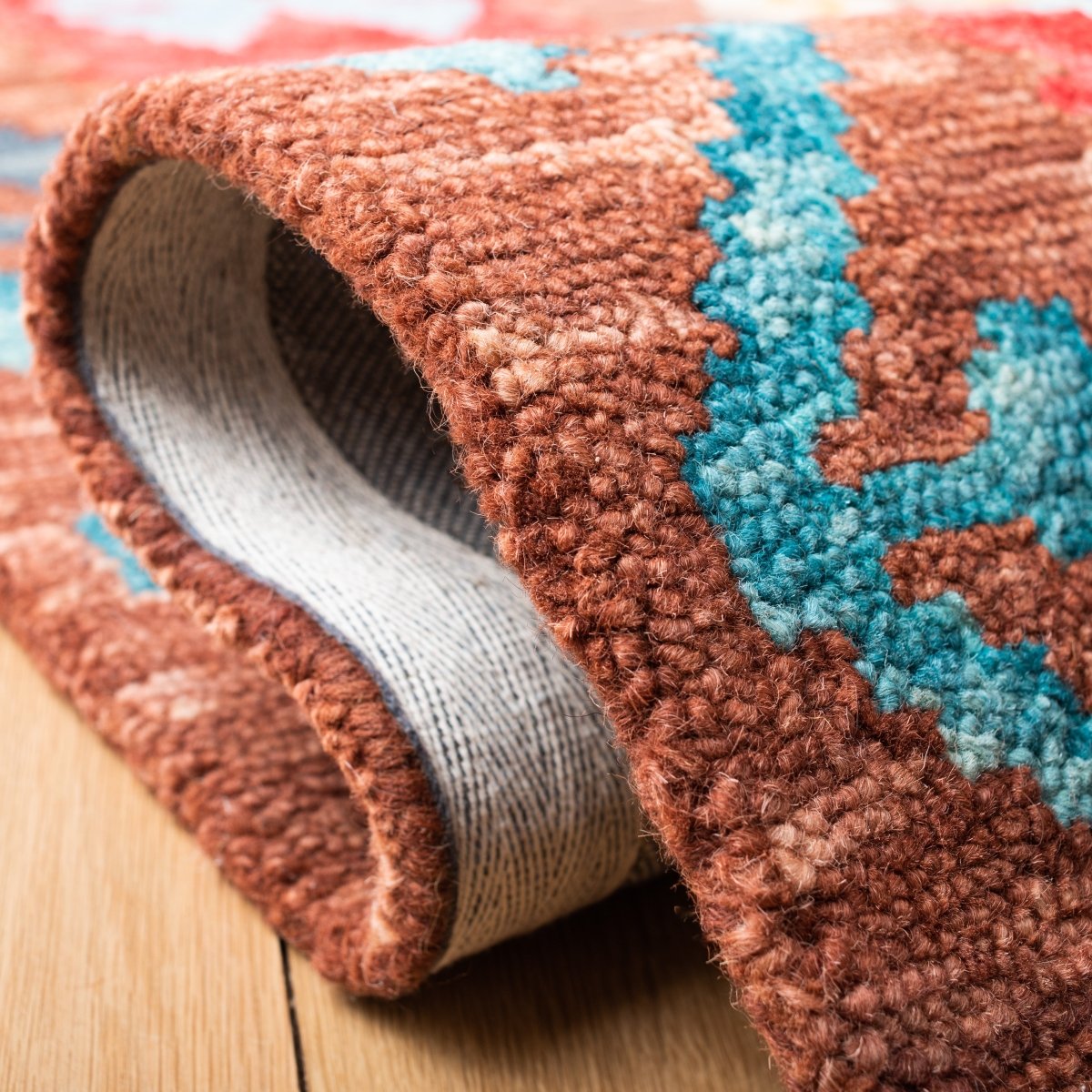 Safavieh Aspen Apn403T Brown/Red Rugs.
