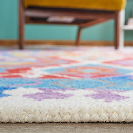 Safavieh Aspen Apn407A Ivory/Red Rug.