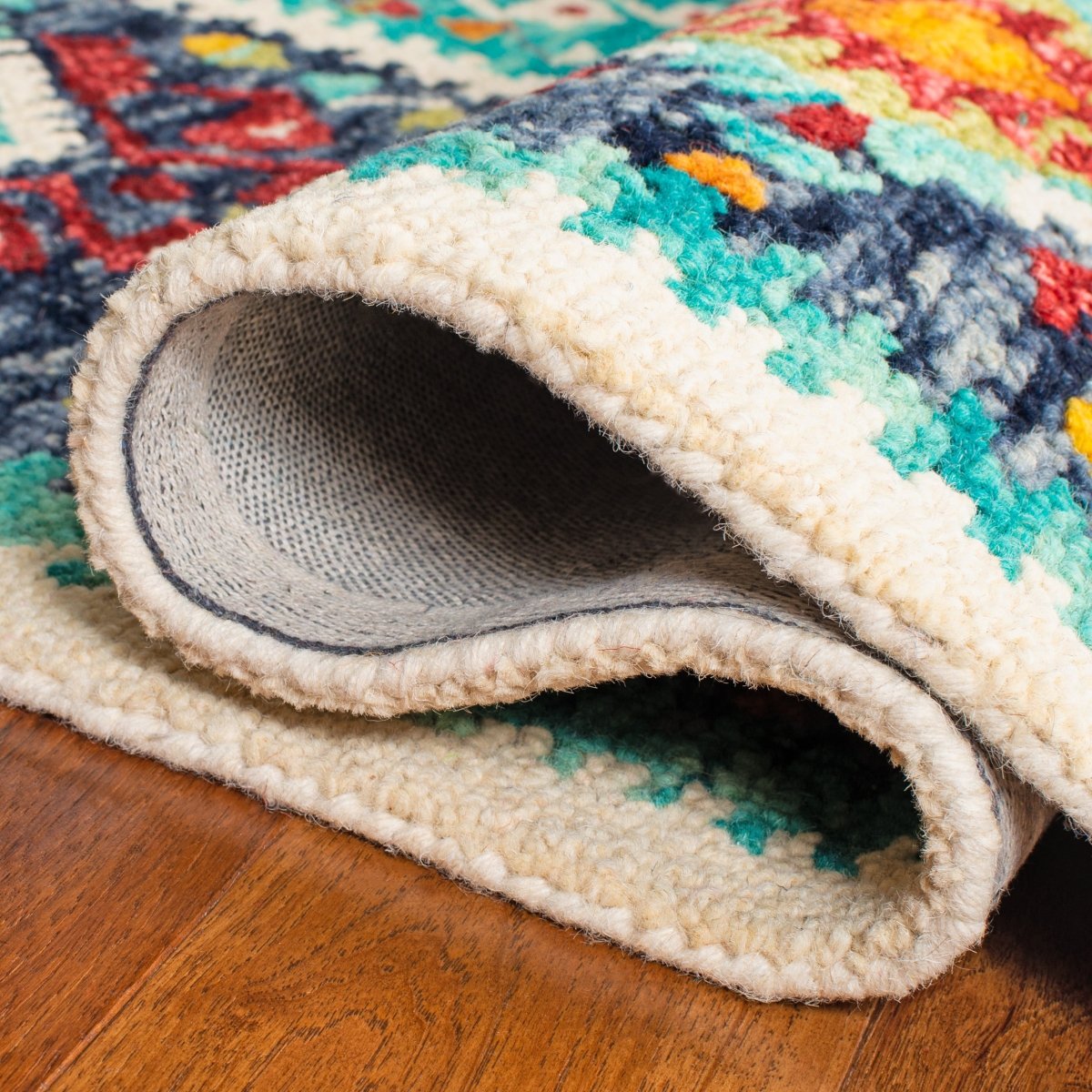 Safavieh Aspen Apn528M Blue/Rust Rugs.