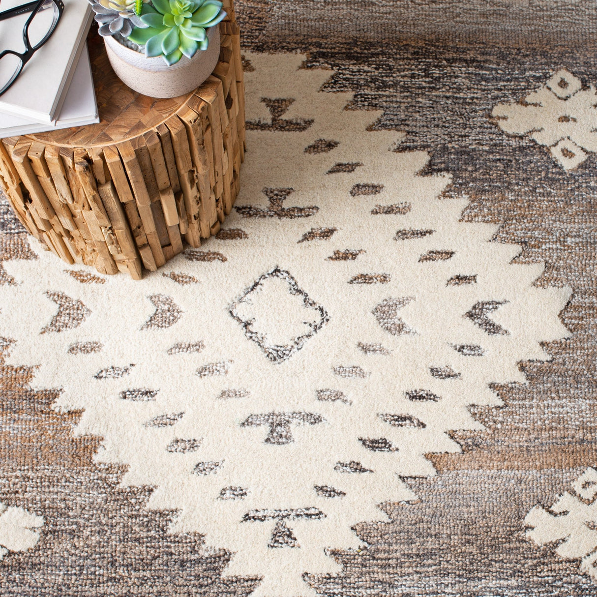 Safavieh Aspen Apn550A Ivory/Light Brown Rugs - Safavieh - apn550a - 7r