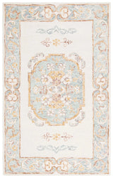 Safavieh Aspen 4'-0" x 6'-0" Rug in Ivory / Light Grey