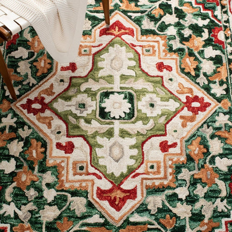 Safavieh Aspen Apn705Q Green/Red Rugs.