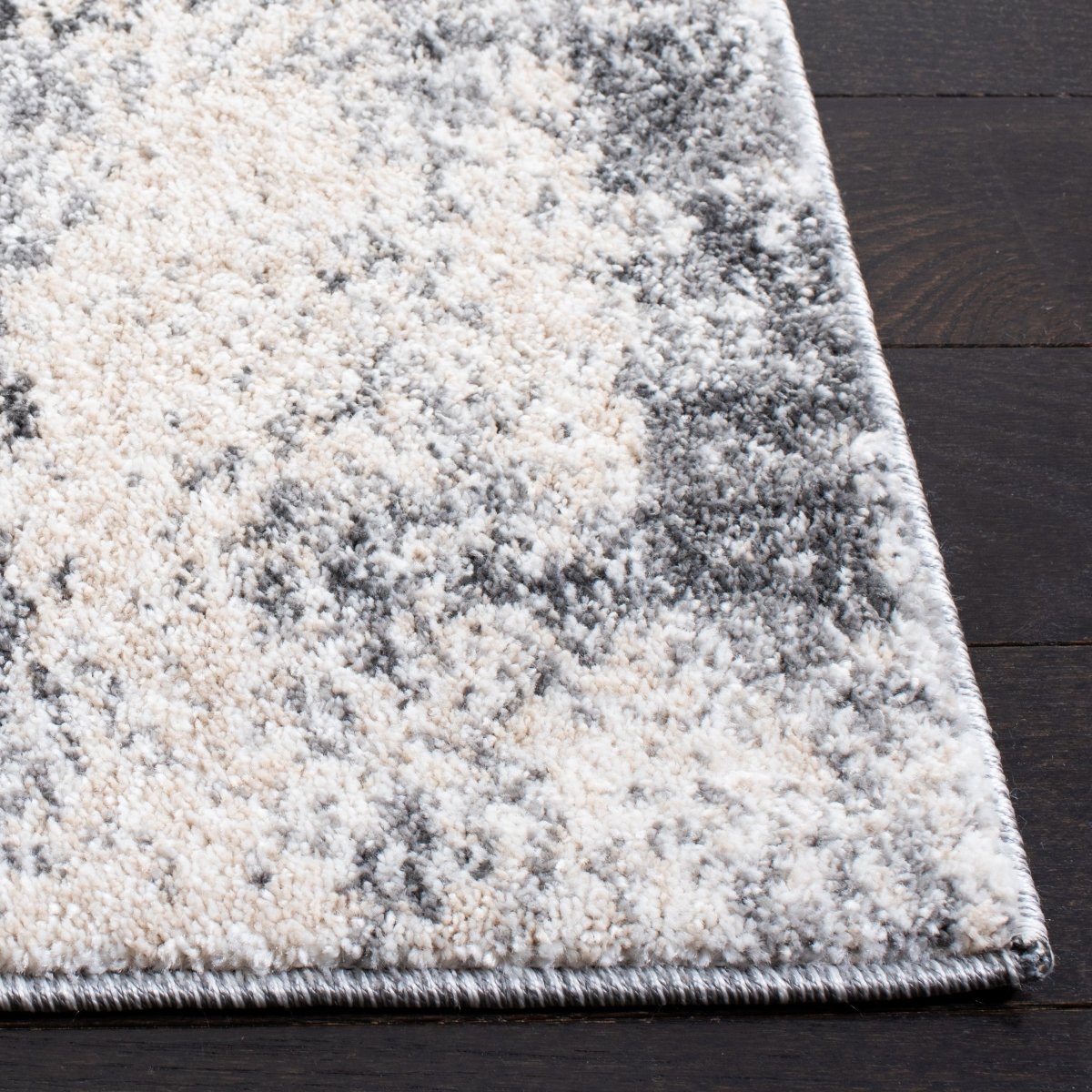 Safavieh Aston Asn704A Ivory/Grey Rug.