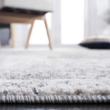 Safavieh Aston Asn705F Grey/Ivory Rug.