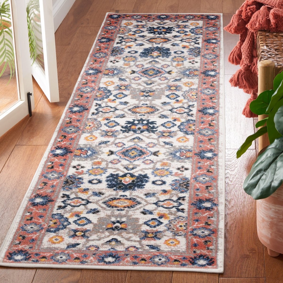 Safavieh Astoria Asa408A Ivory/Rust Rug.