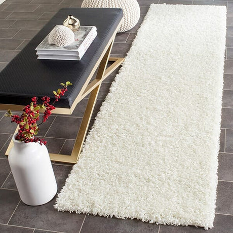 Safavieh Athens Shag Sga119B White Rugs.