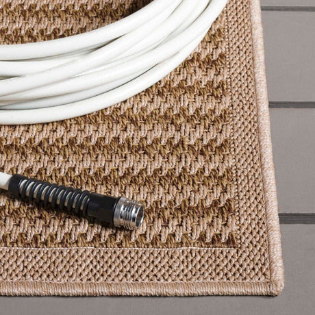 Safavieh Atrium Sisal Atm104B Beige Rug.