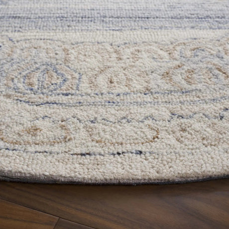 Safavieh Aubusson 6'-0" x 6'-0" Rug in Grey / Ivory