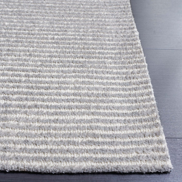 Safavieh Audrey Aud101F Ivory/Grey Rug.