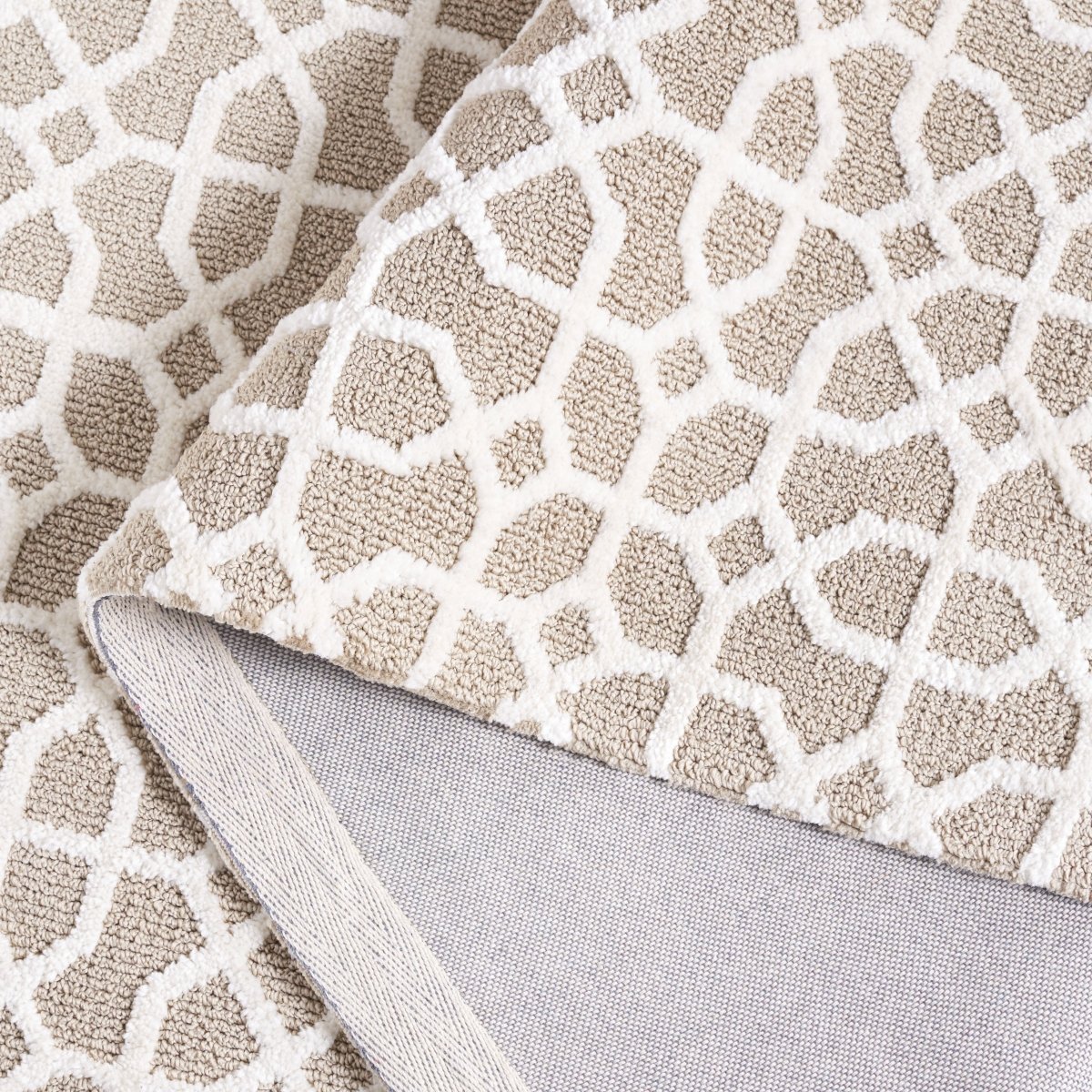Safavieh Audrey Aud103E Taupe/Ivory Rug.
