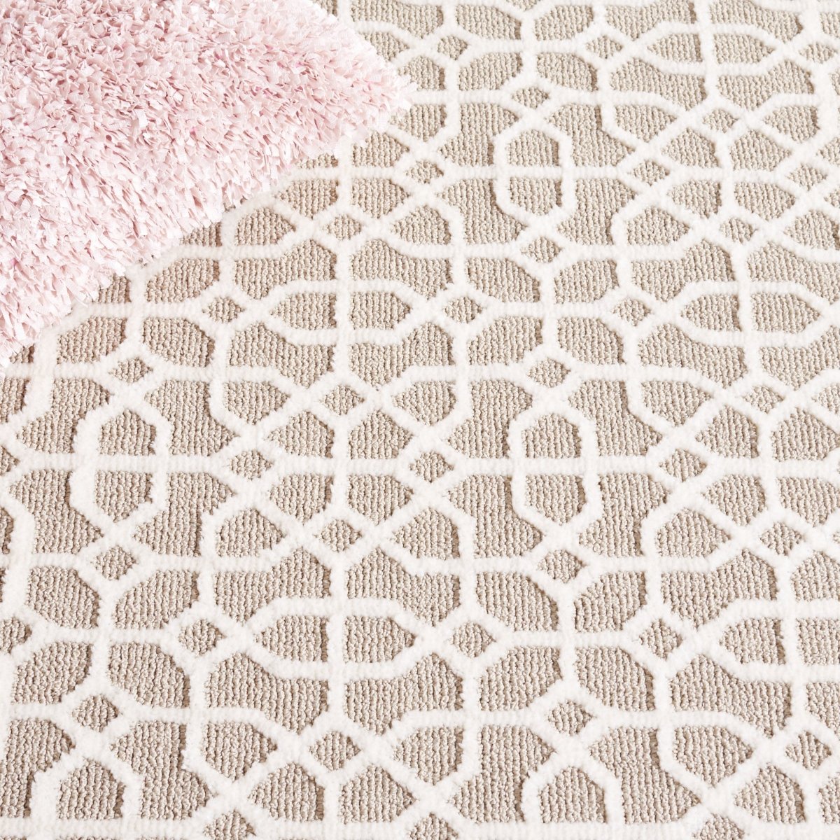 Safavieh Audrey Aud103E Taupe/Ivory Rug.