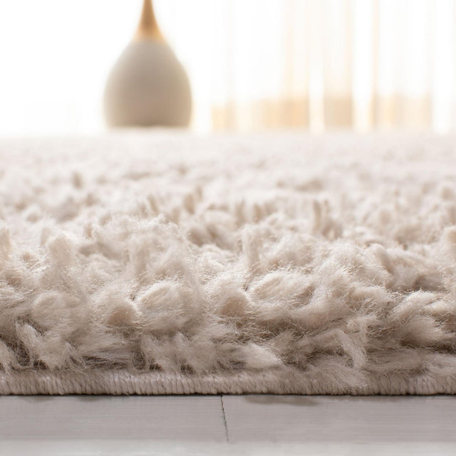 Safavieh August Shag Aug200D Beige Rugs.