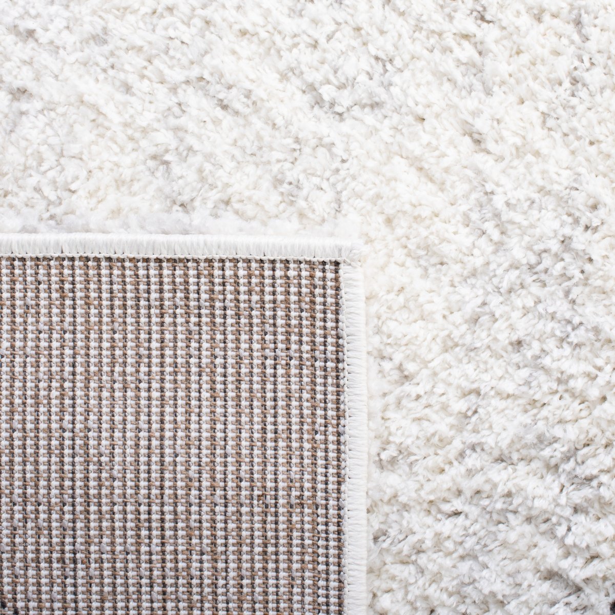 Safavieh August Shag Aug502A Ivory/Black Rugs.