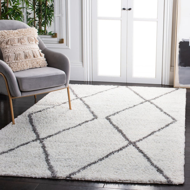 Safavieh August Shag Aug582A Ivory/Grey Rugs.