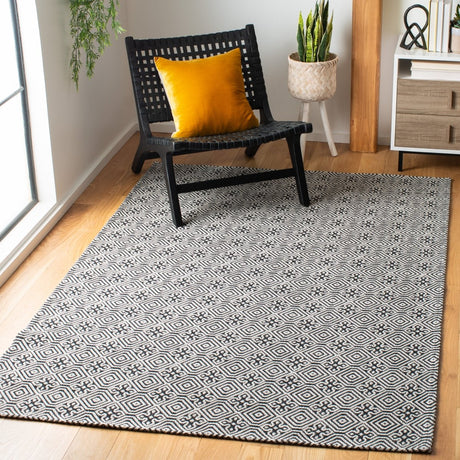 Safavieh Augustine Agt402H Black/Light Grey Rugs.