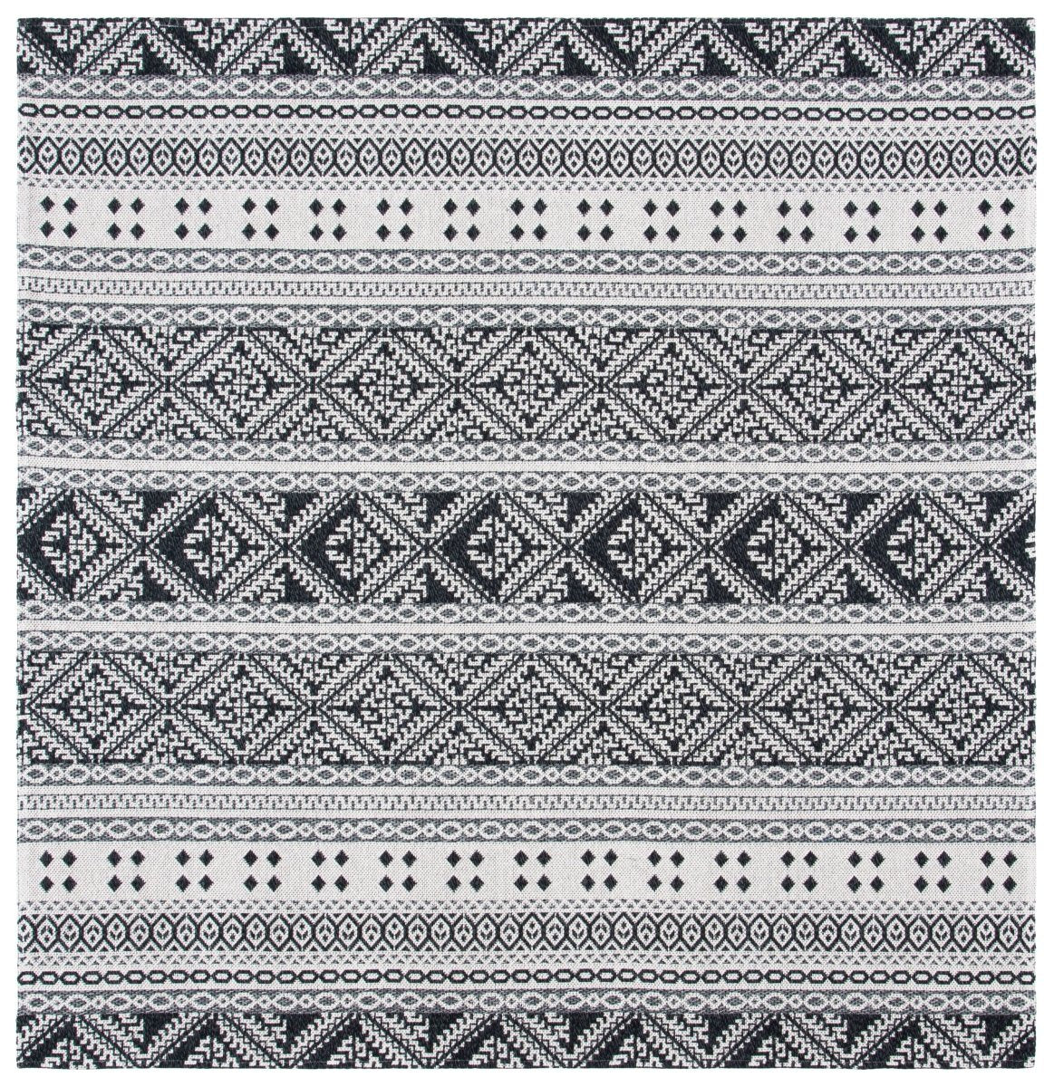 Safavieh Augustine Agt445Z Black/Cream Rugs.