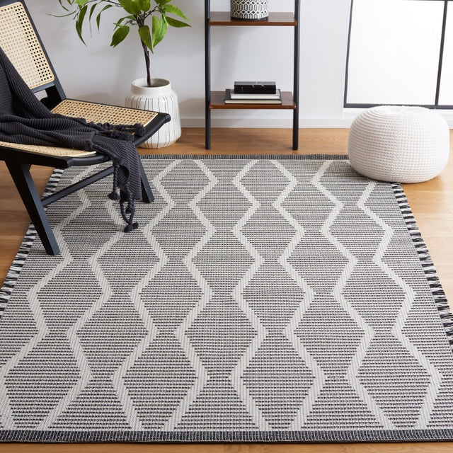 Safavieh Augustine Agt503Z Ivory/Black Rug.