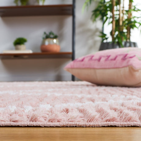 Safavieh Augustine Agt829U Pink/Ivory Rug.