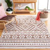 Safavieh Augustine Agt849E Taupe/Ivory Rug.