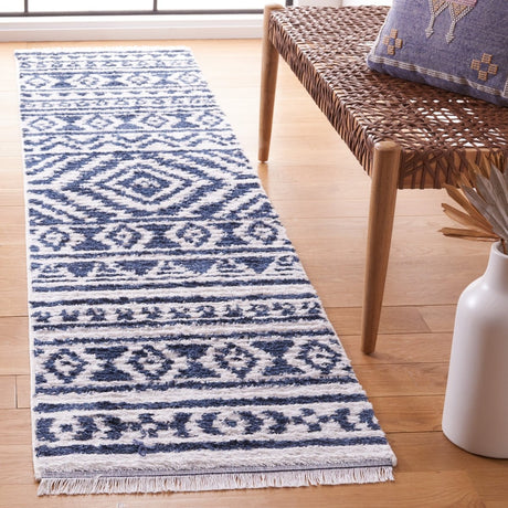 Safavieh Augustine Agt849N Navy/Ivory Rug.