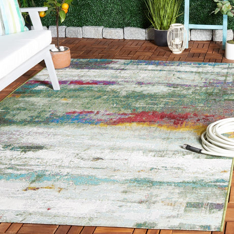 Safavieh Barbados Bar545Y Green/Blue Purple Rug.