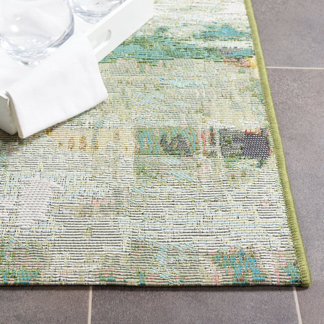 Safavieh Barbados Bar545Y Green/Blue Purple Rug.