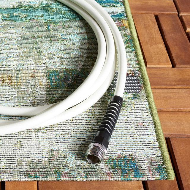 Safavieh Barbados Bar545Y Green/Blue Purple Rug.