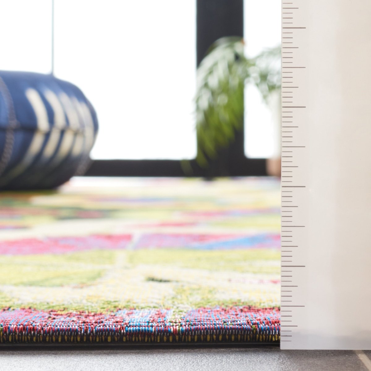 Safavieh Barbados Bar556Z Black Green/Purple Rug.