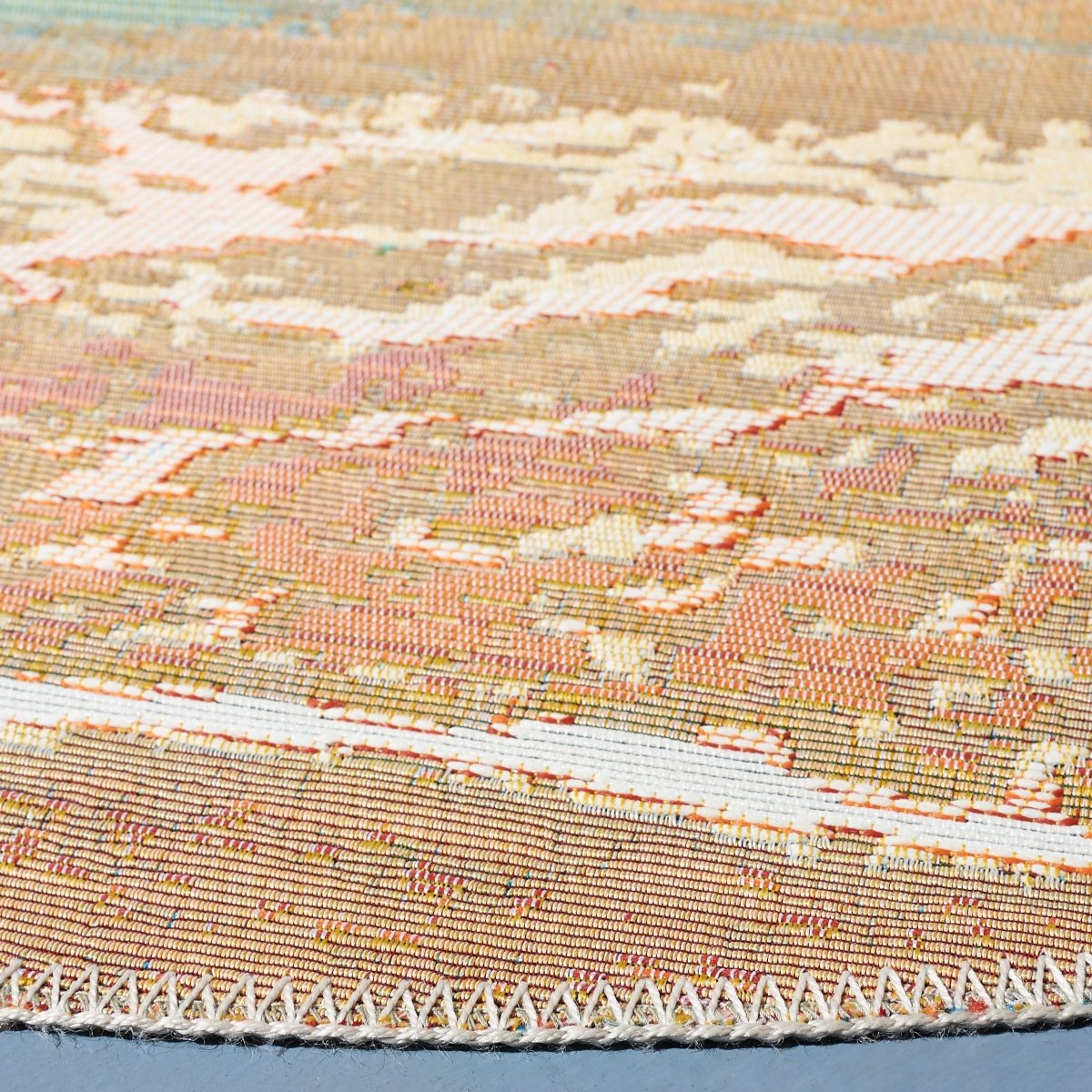 Safavieh Barbados Bar560A Gold/Blue Rugs.