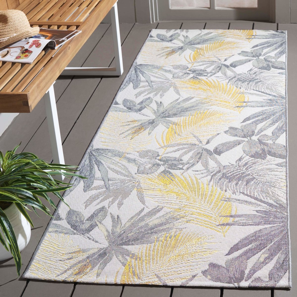Safavieh Barbados Bar565A Ivory/Grey Green Rug.