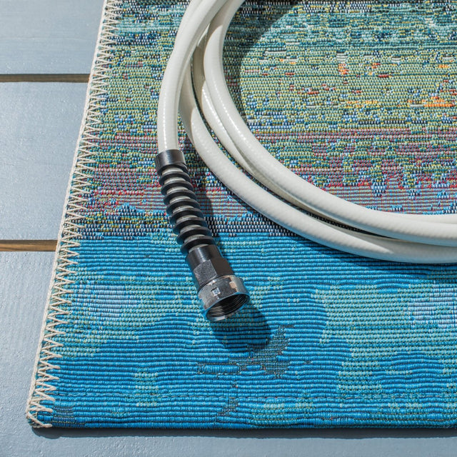 Safavieh Barbados Bar585M Light Blue/Pink Rugs.