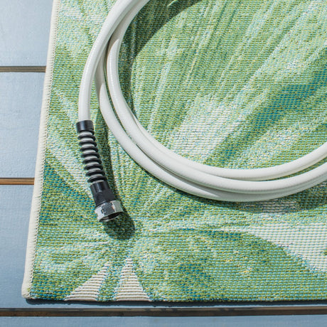 Safavieh Barbados Bar590X Green/Teal Rugs.