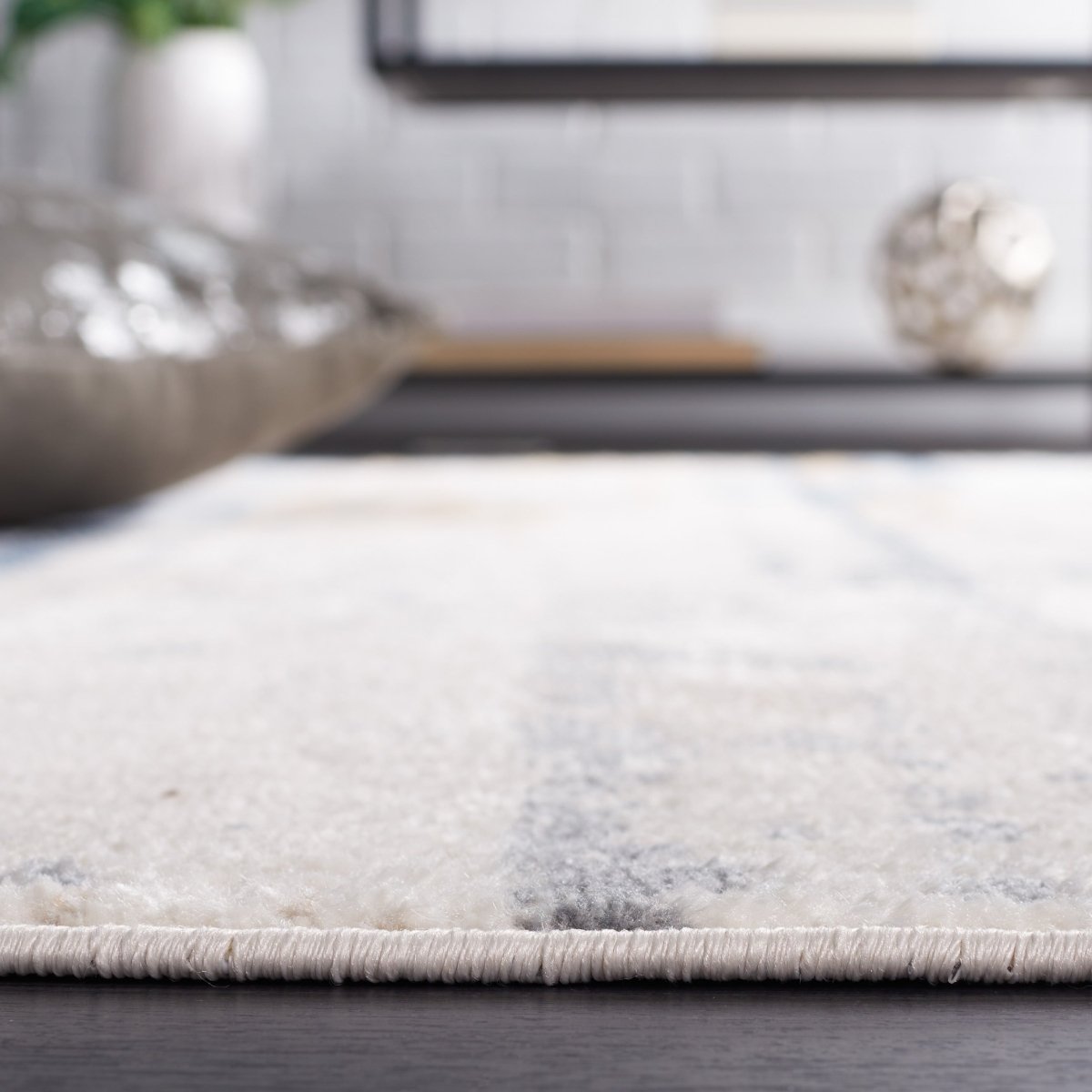 Safavieh Bayside Bay130M Blue/Gold Rug.