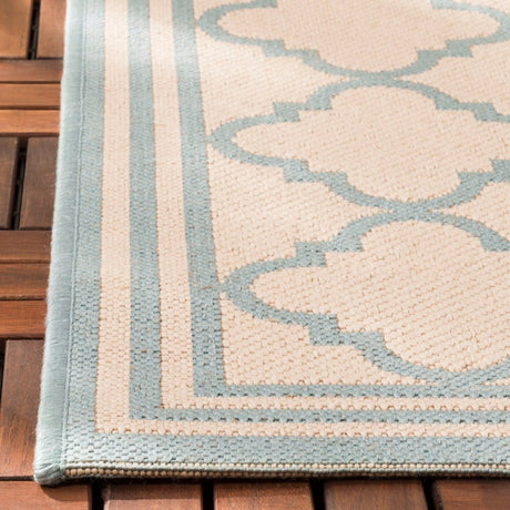 Safavieh Beach House Bhs121L Cream/Aqua Rugs.