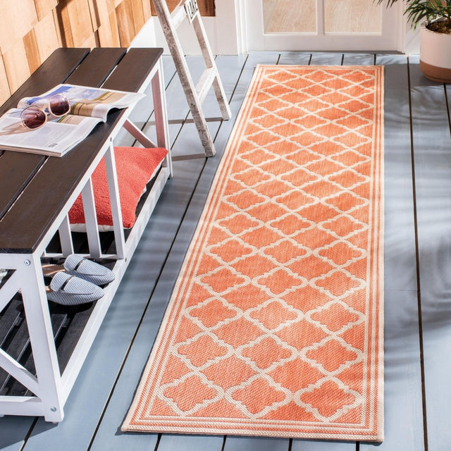 Safavieh Beach House Bhs121P Rust/Creme Rug.