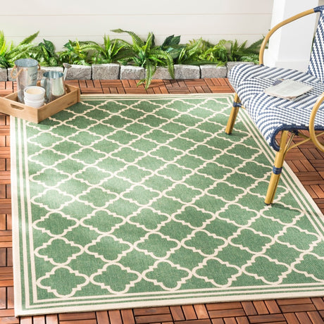 Safavieh Beach House Bhs121Y Green/Creme Rug.