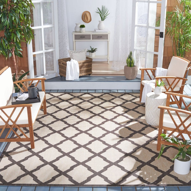 Safavieh Beach House Bhs122U Creme/Brown Rug.