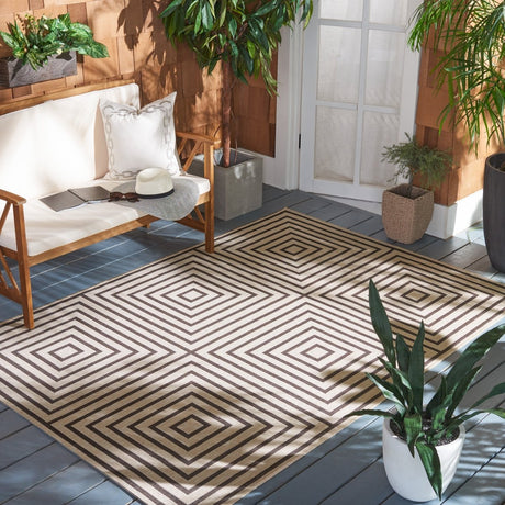 Safavieh Beach House Bhs123U Creme/Brown Rug.