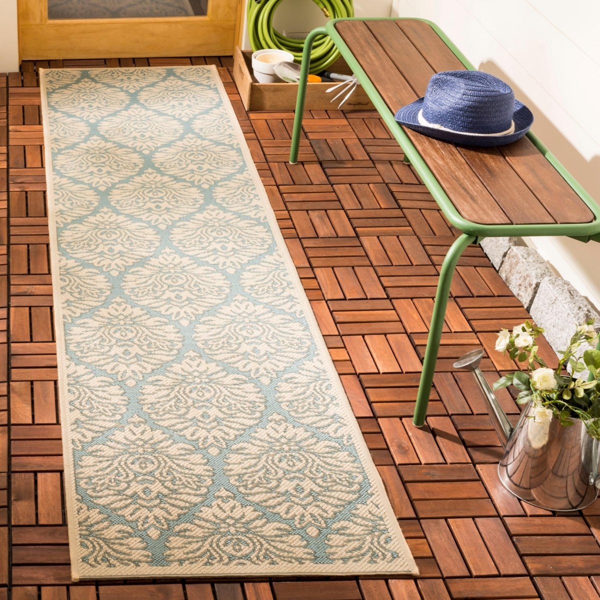 Safavieh Beach House Bhs135K Aqua/Cream Rugs.